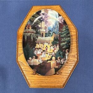 Precious Moments Heavenly Scene of Reunion Porcelain Plate Mounted on Oak Frame